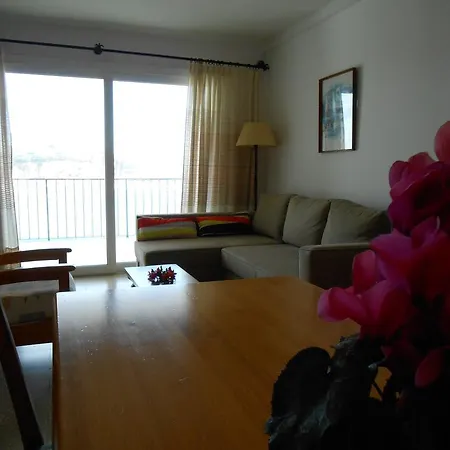 Apartment Mercedes *