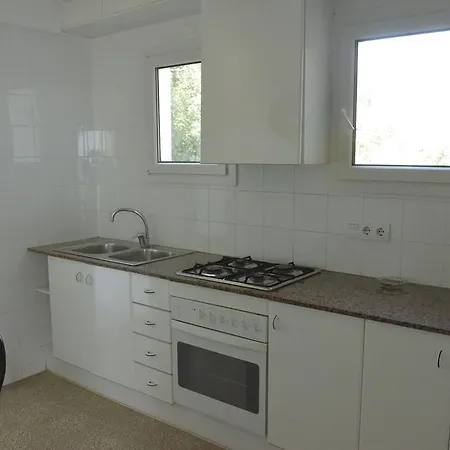Mercedes Apartment *