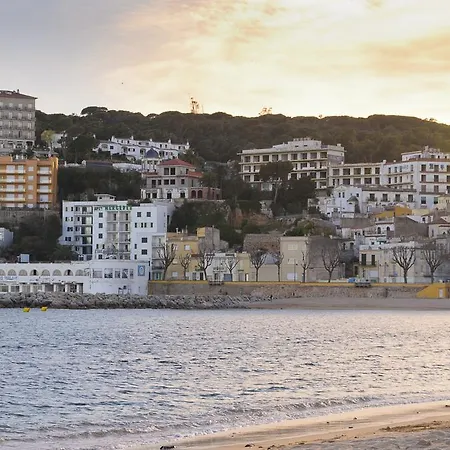 Mercedes Apartment Sant Feliu de Guixols