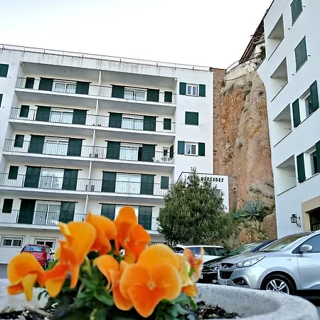 Apartment Mercedes *